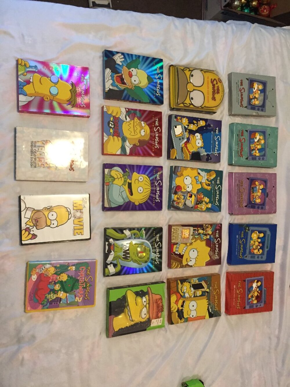 The Simpsons DVD Seasons 1-16, 20 (29 Years) & Simpsons Movie, Christmas 2 (19 T
